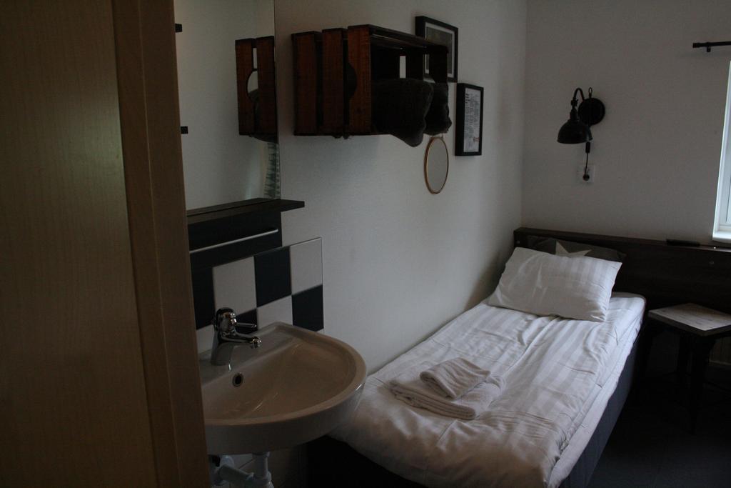 Uncle Joe'S Hostel Visby Exterior foto